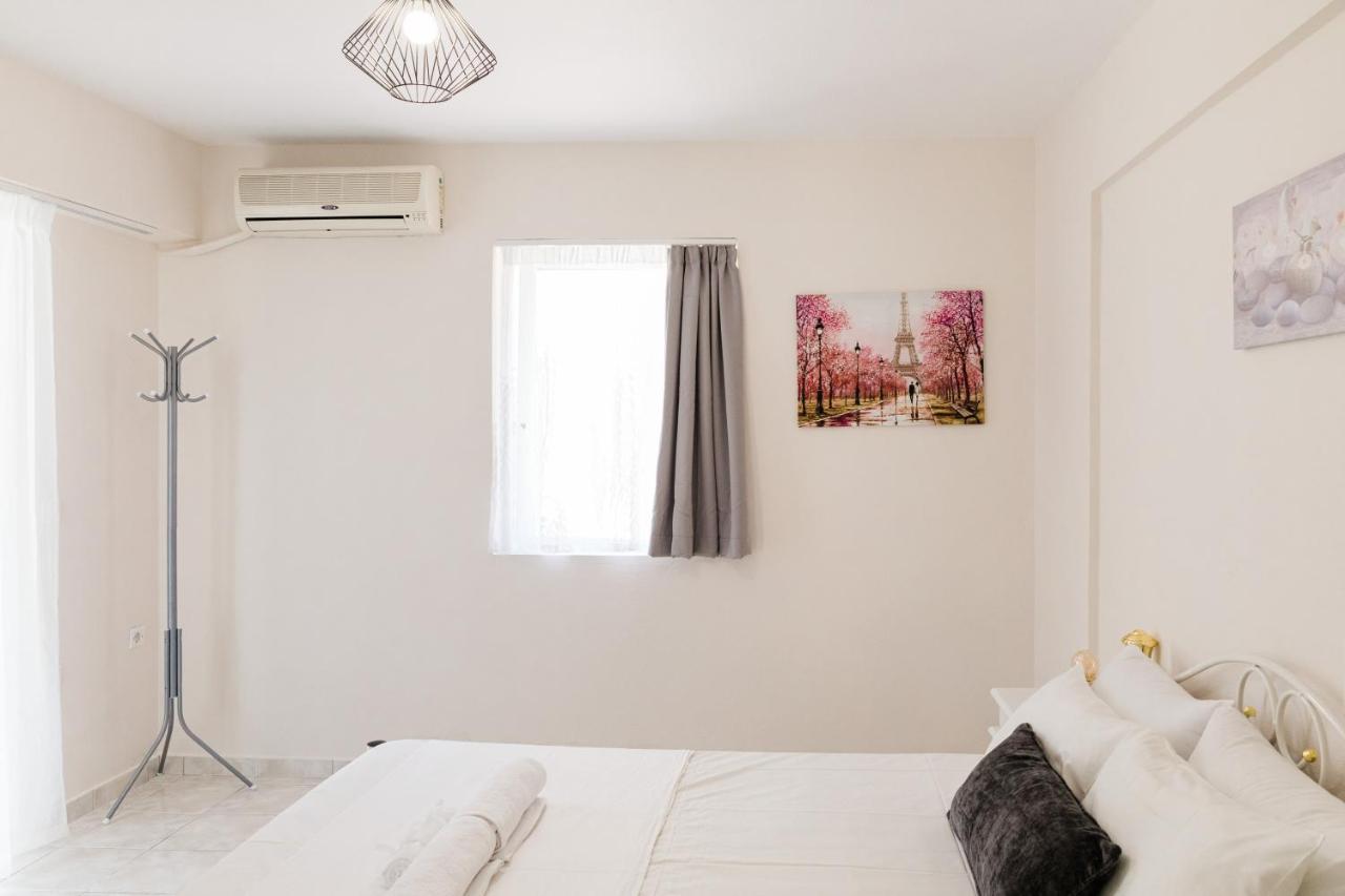Alexandros Luxury Apartments Nydri Exterior photo